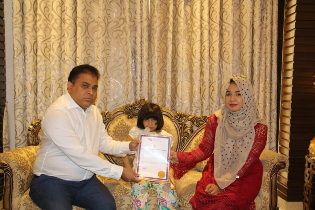 Conducting online training course for overseas student from Bangladesh